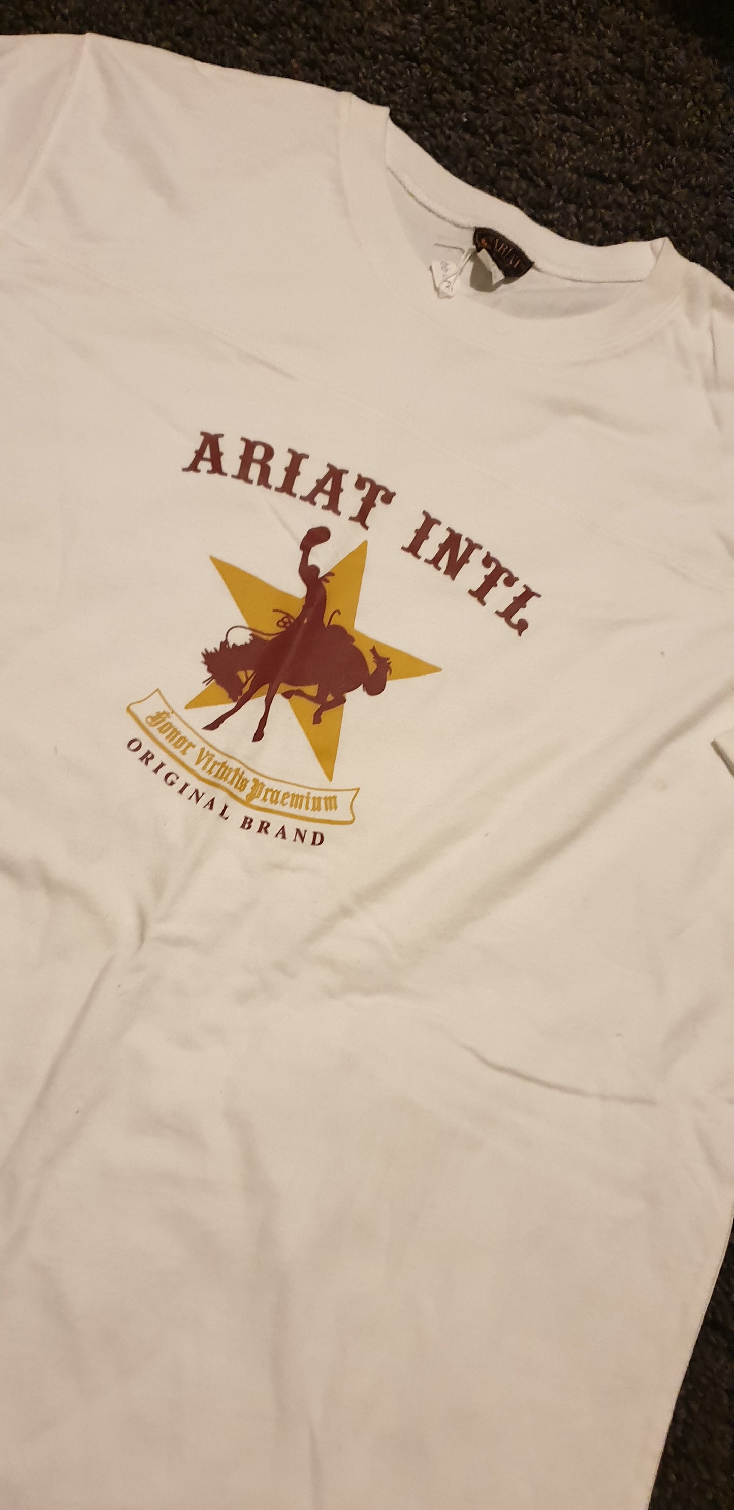 NEW Ariat men t-shirt xxlarge FREE POSTAGE