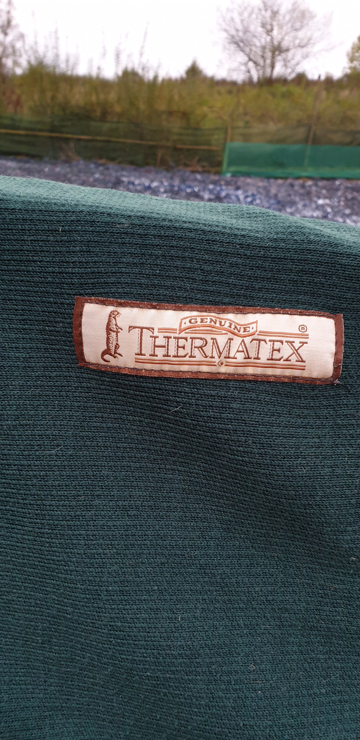 Thermatex green full neck 
FREE POSTAGE