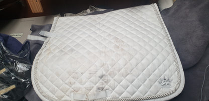 Full size white saddle pad FREE POSTAGE