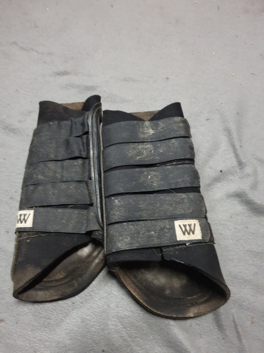 Full size WW black  back brushing boots
