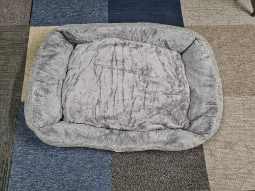 New HKM DELUXE dog bed in grey with fleece lined reversible pillow FREE POSTAGE