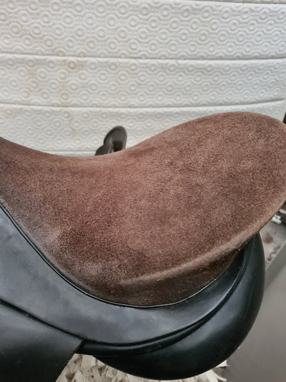 17.5" Albion Legend 5000 medium dressage saddle Brown  FREE POSTAGE 🔵