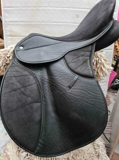 18.5" XWide  Griffin Thorowgood Cob wide saddle