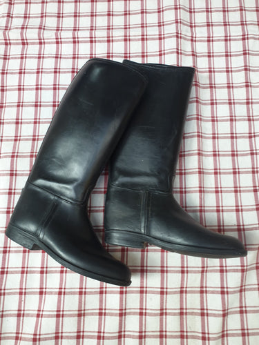 Long rubber riding boots, black, used, kids size 13 FREE POSTAGE *