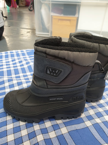 NEW woof wear yard boots childs sizes 11,12,13 FREE POSTAGE ■