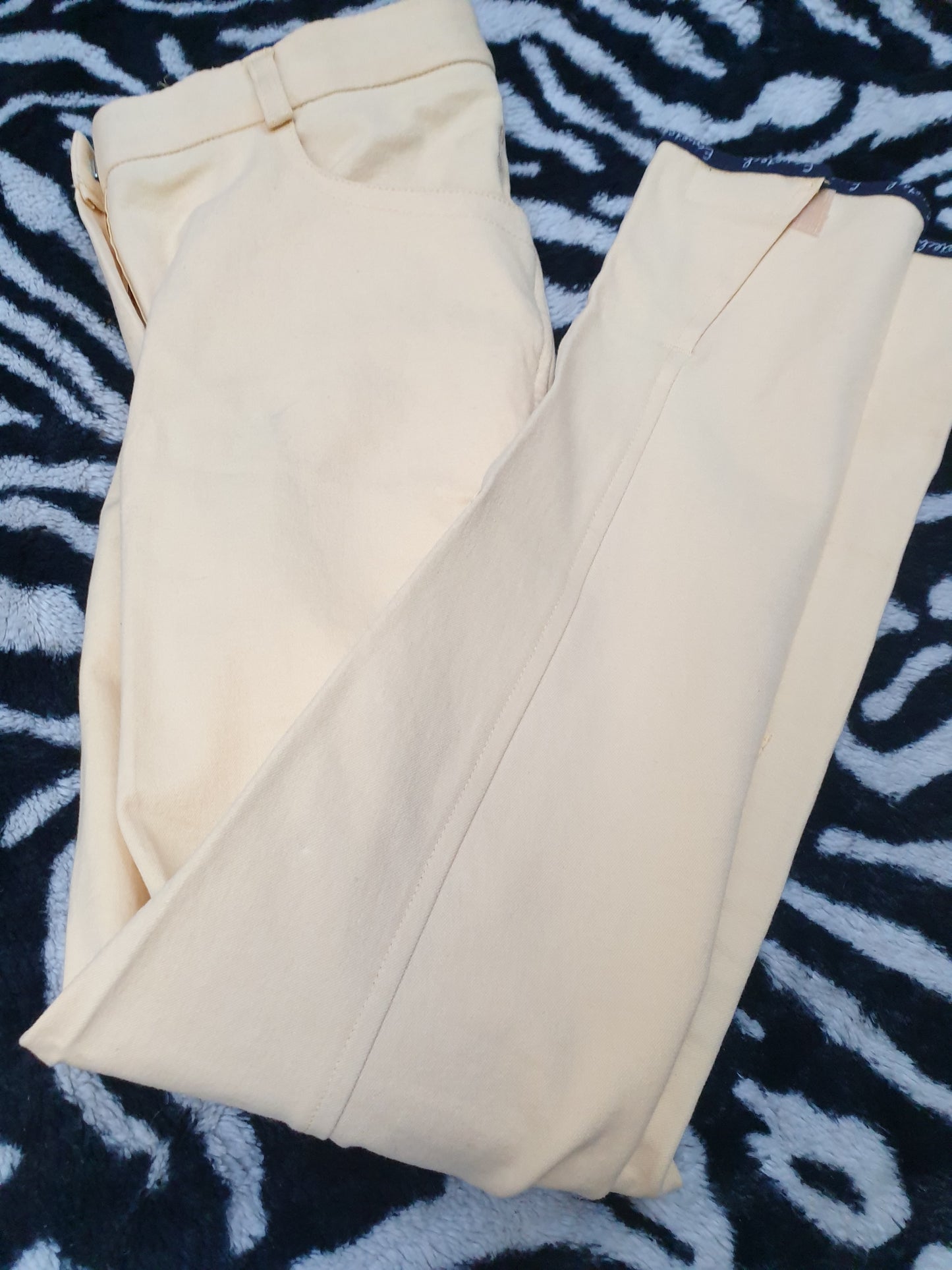 New Equetech corn breeches size 8 FREE POSTAGE☆