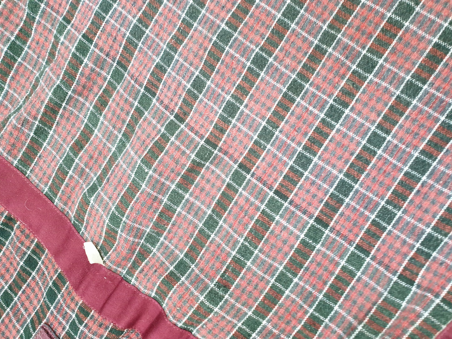 Used 6'3 red and green check cotton sheet FREE POSTAGE☆
