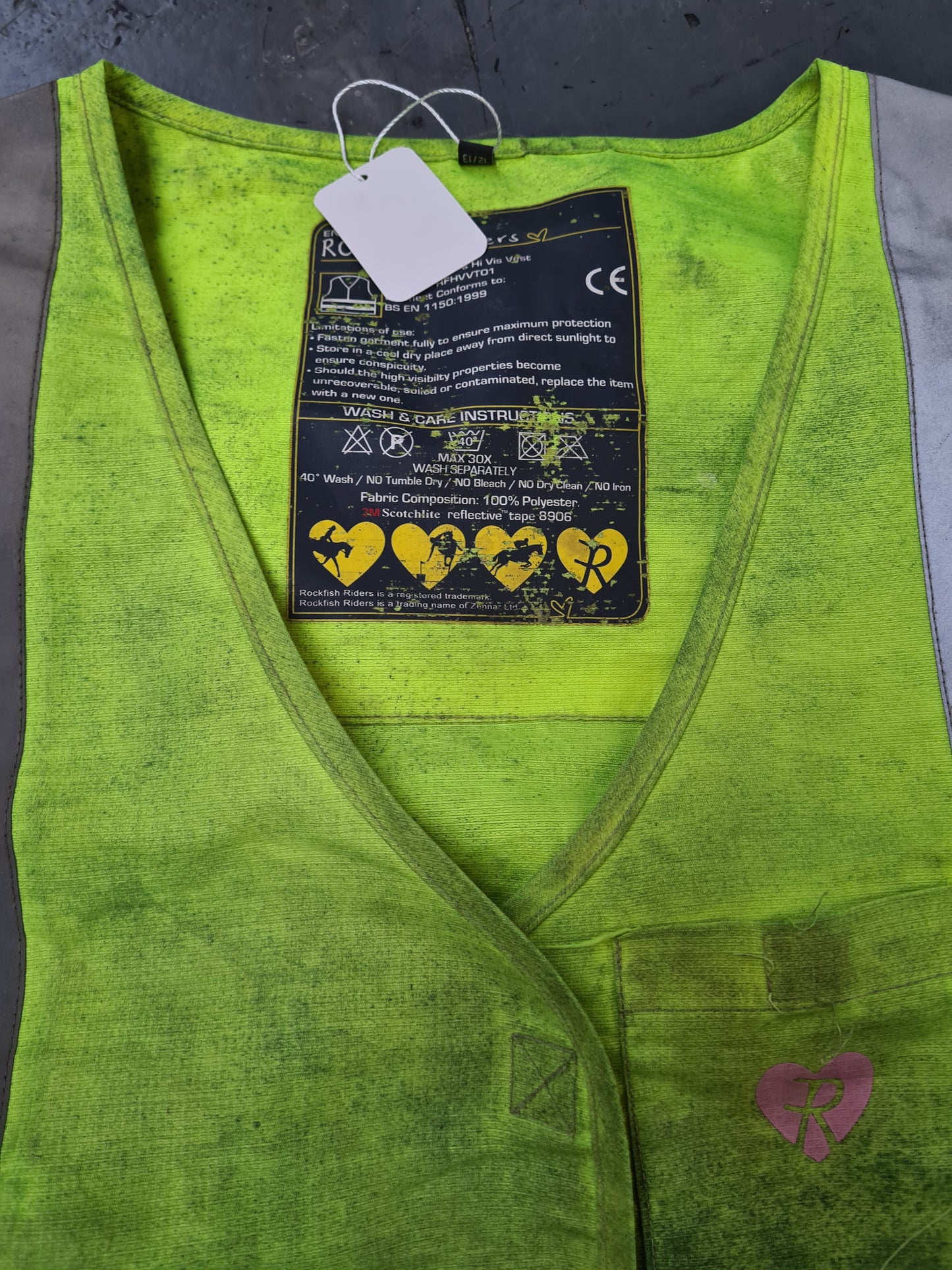 Used 12/13 years hi-vis vest FREE POSTAGE☆