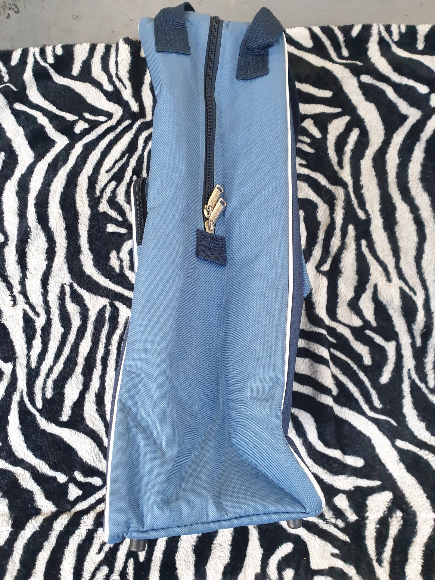 Like new shires boots bag, blue, one size FREE POSTAGE ■