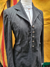 Used size 8 black show jacket FREE POSTAGE 🔵
