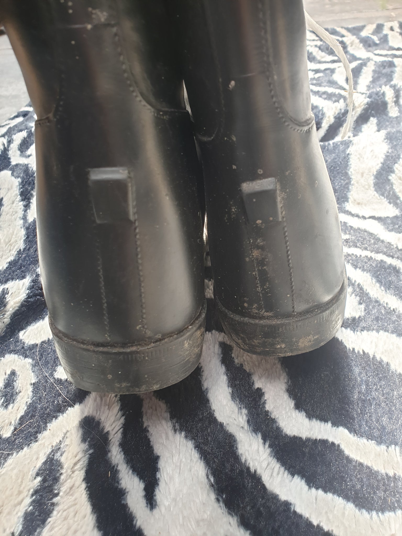 Size 4 2025 rubber boots