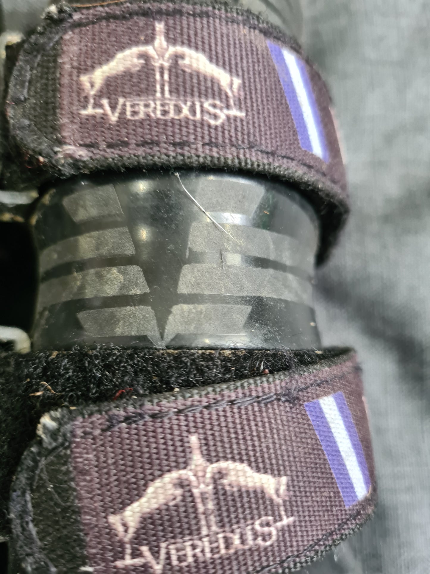 Used VEREDUS cob size black hard shell tendon boots