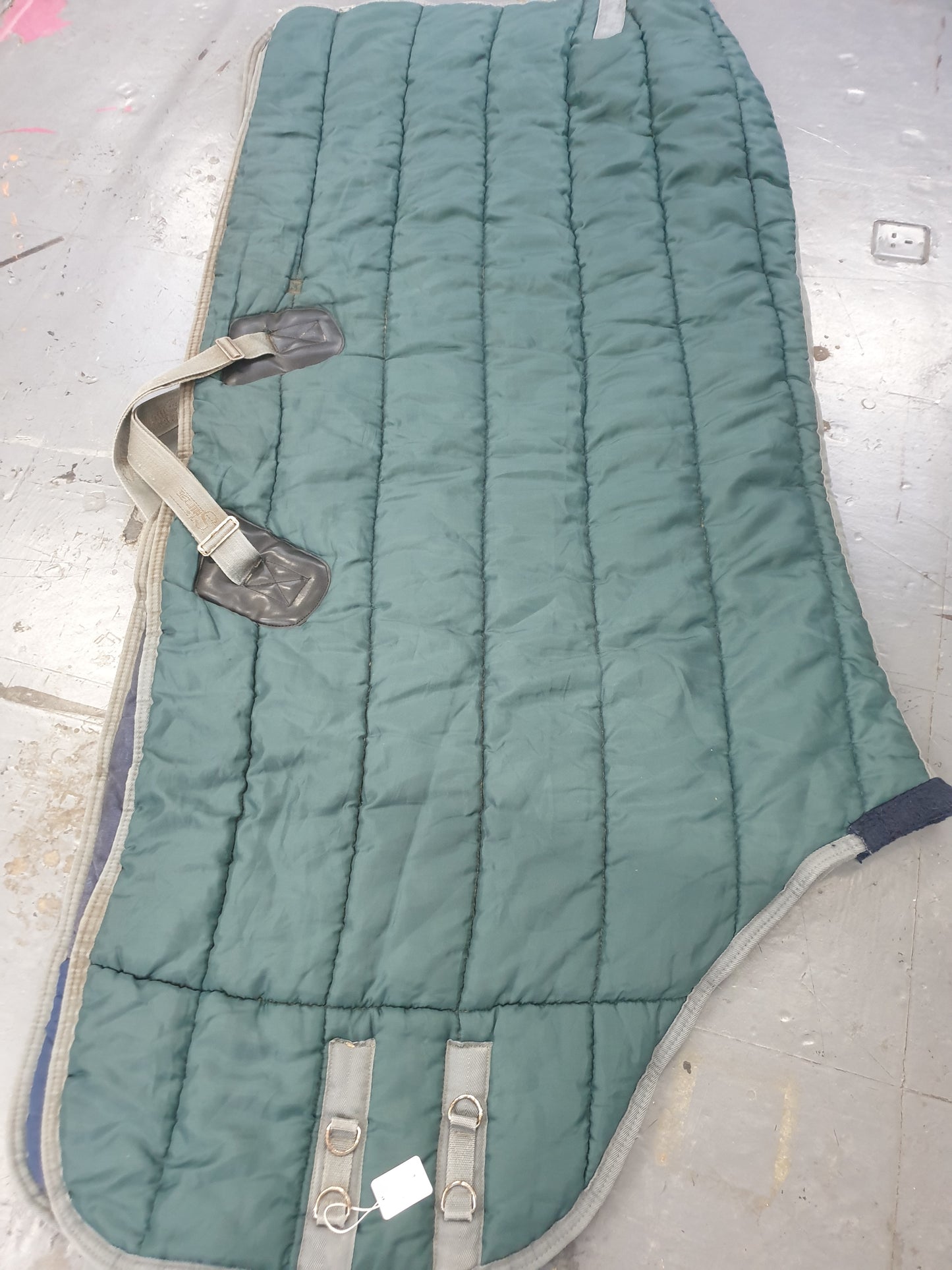 Shires stable rug 6'6" HW Green  FREE POSTAGE 🟢