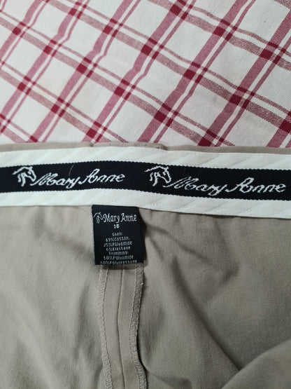 Mary anne breeches size 16 cream FREE POSTAGE 🟢