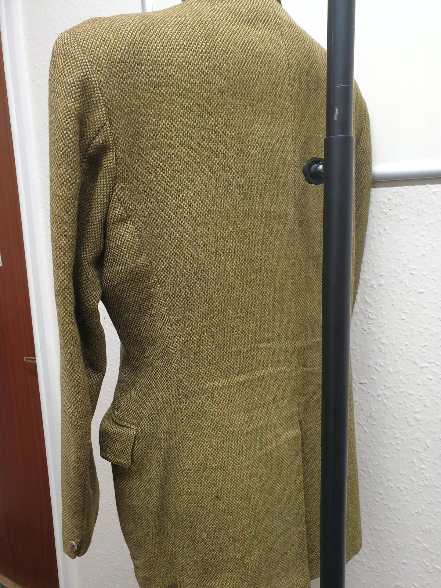 Green tweed  hunting jacket size 38" FREE POSTAGE 🔵
