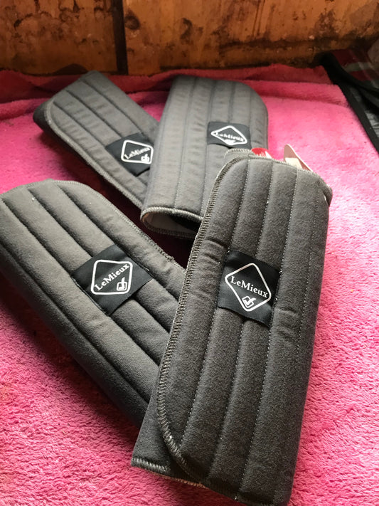 Lemieux BANDAGE WRAPS  PONY set 4  FREE POSTAGE