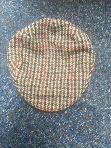 Tweed 52cm flat cap navy green and red FREE POSTAGE🟢