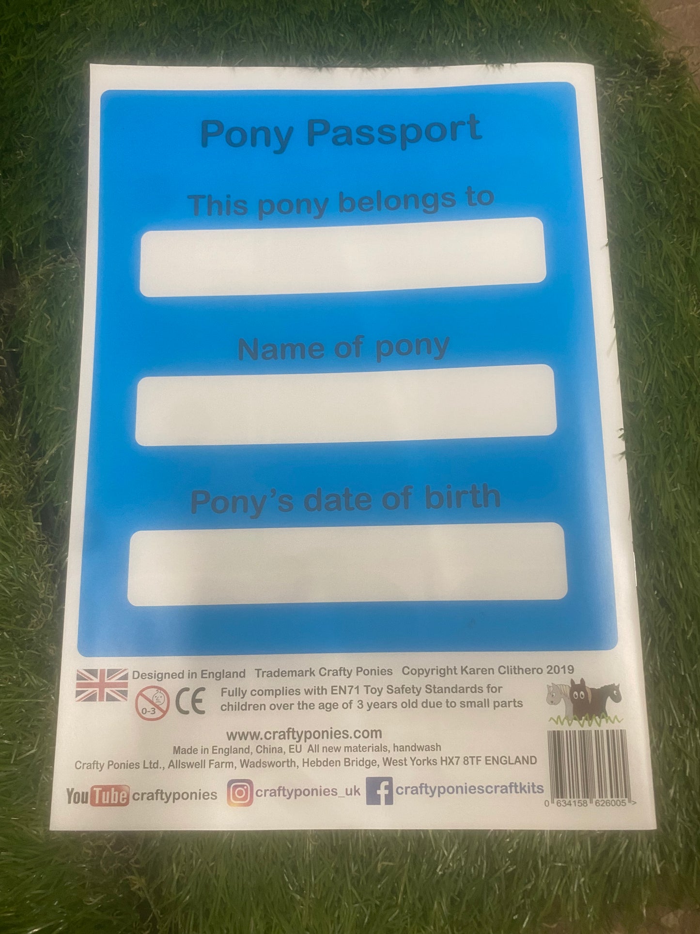 New crafty ponies chestnut flaxen mane and tail