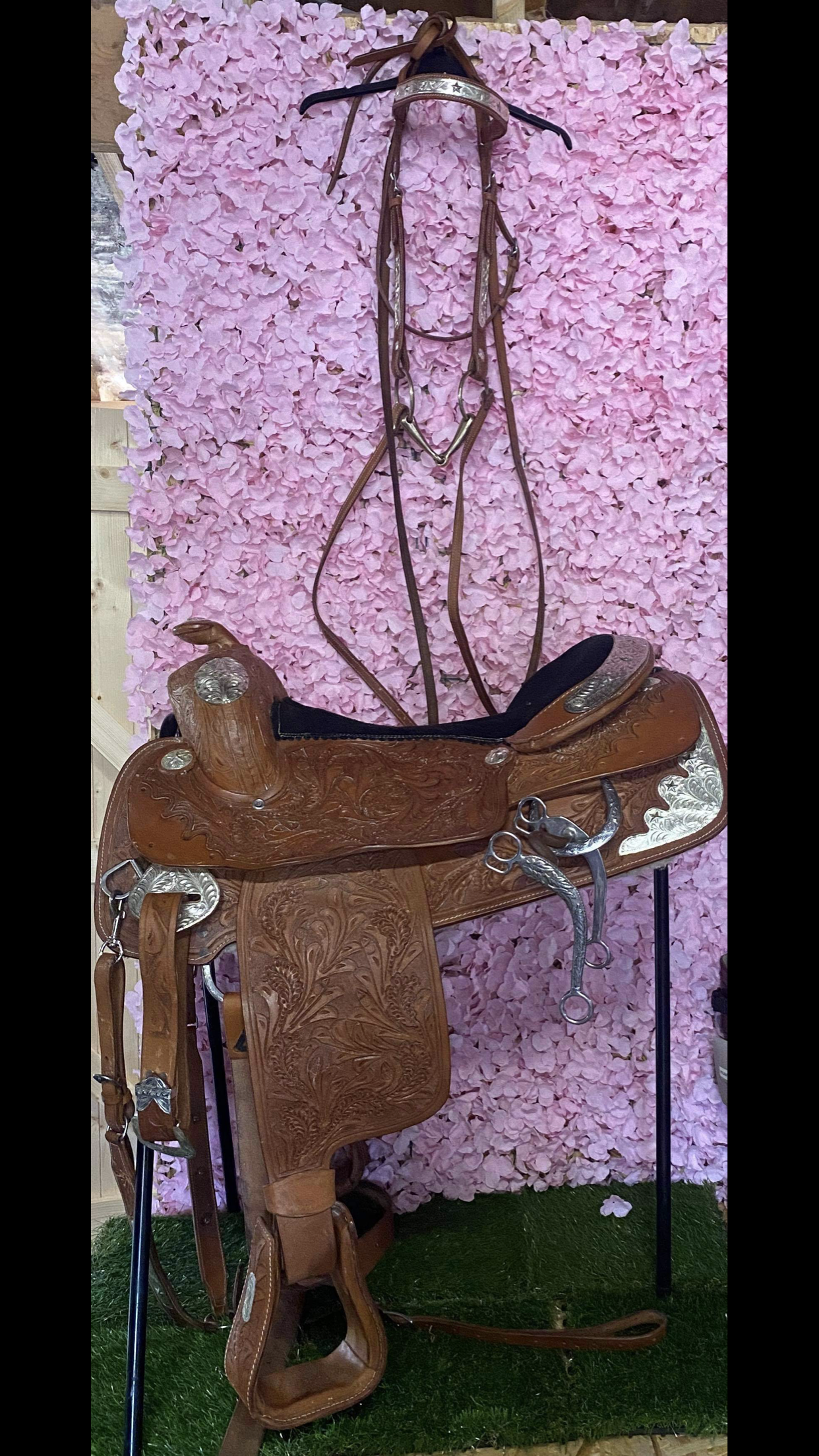 Lovely western saddle bridle and martingale set tan leather FREE POSTAGE 🔵