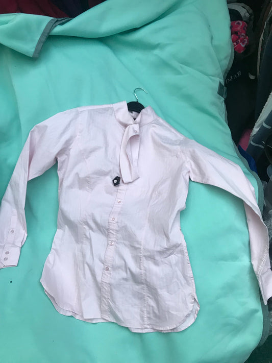 Pink Ariat shirt size: Medium/ large