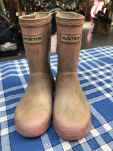 Pink hunter style wellington boots children’s size 8 FREE POSTAGE*