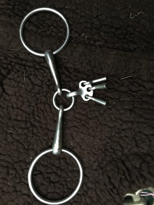 Loose ring teething bit