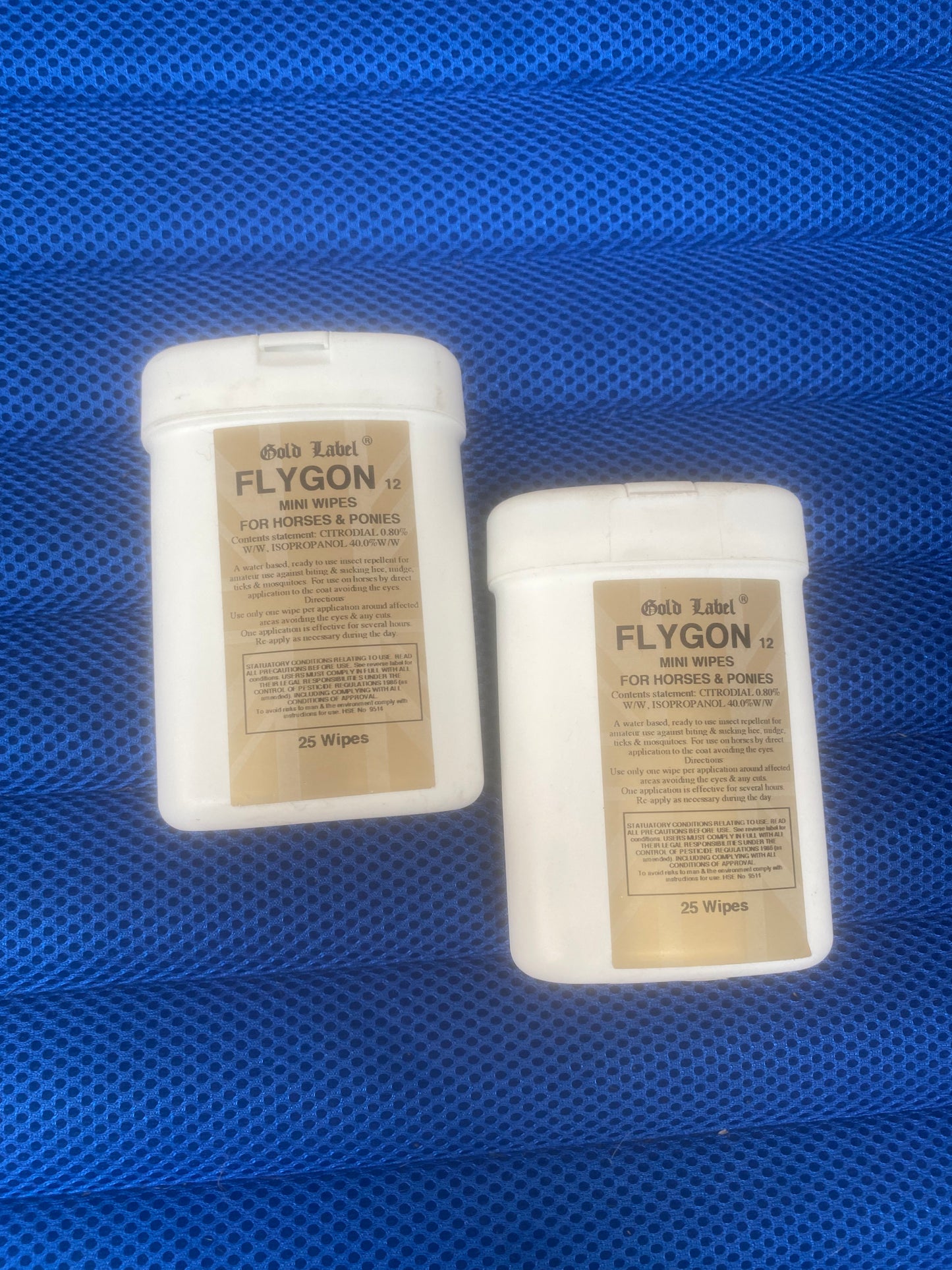 Fly gon wipes set of 2 FREE POSTAGE🟢