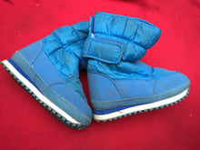 Childrens size 13 snow boots light blue FREE POSTAGE ■