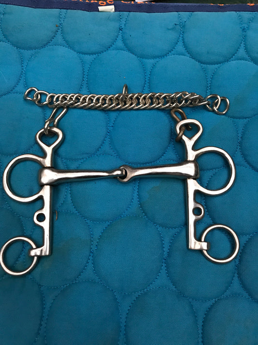 Pelham with curb chain size: 5-1/4”