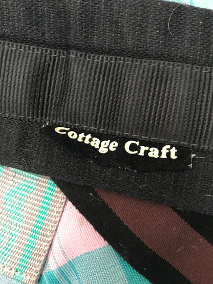 51” Cottage craft black free postage