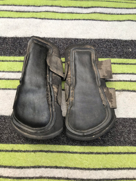 requisite cob size brushing boots