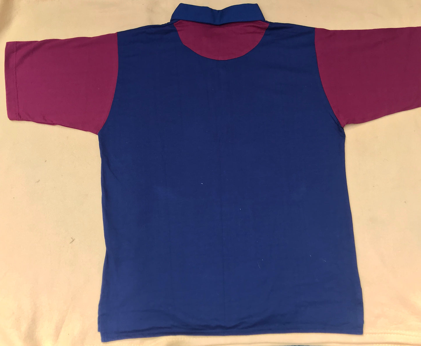 Hac-Tac Blue and Red short sleeve NEW WITH TAGS Size Small FREE POSTAGE