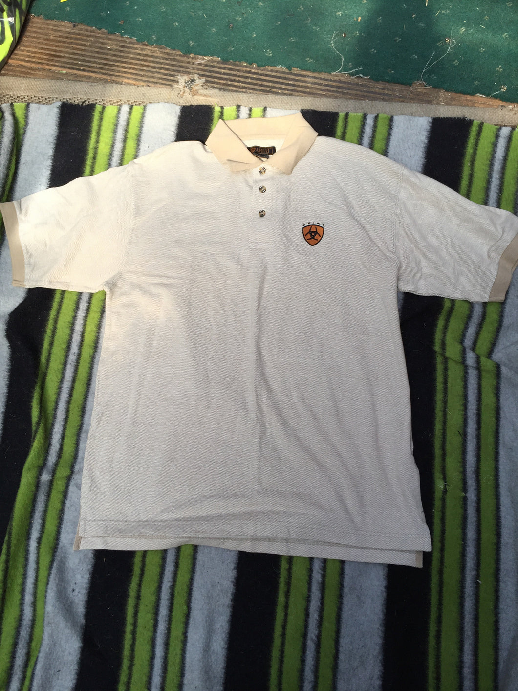 Ariat cream checked  short sleeved polo t-shirt size L (16/18)FREE POSTAGE