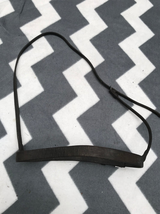 Brown leather hunter style nose band full size FREE POSTAGE