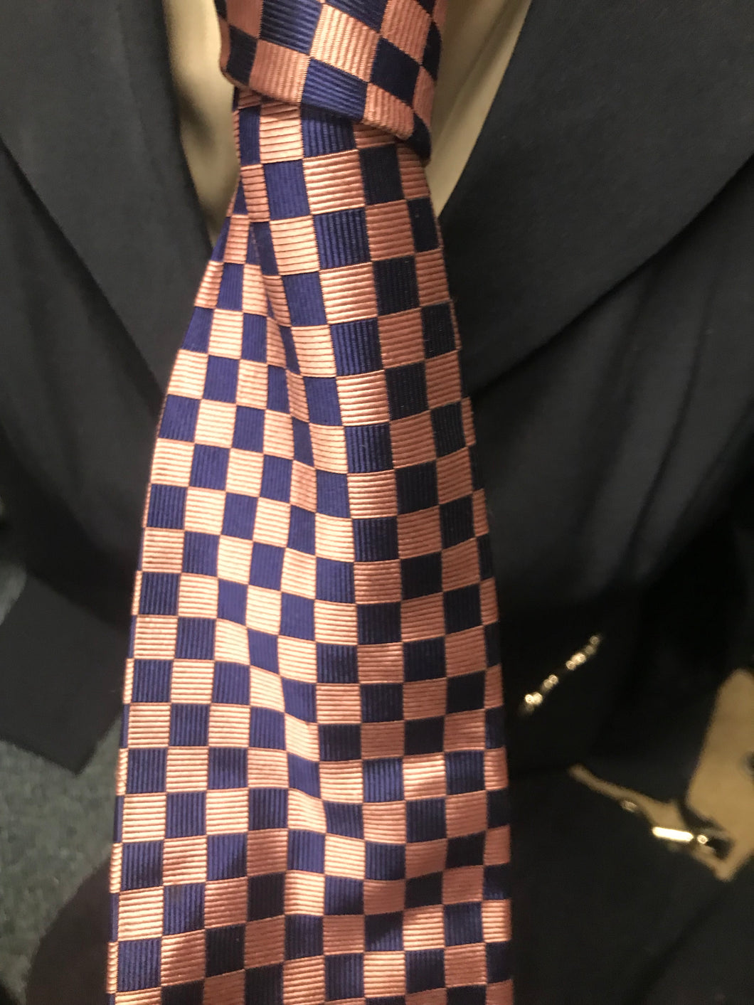 Blush pink and navy checked showing tie FREE POSTAGE ■