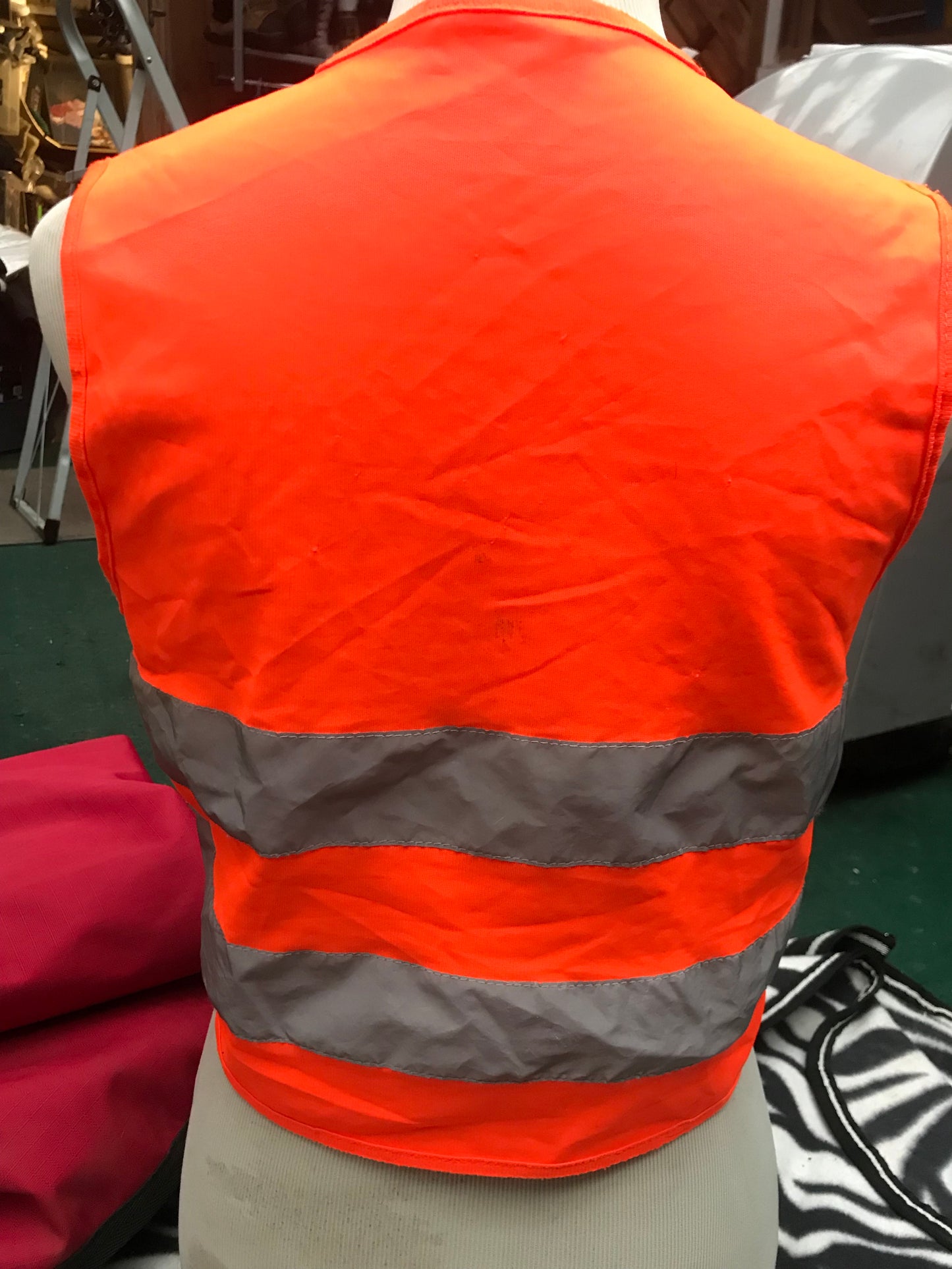 SMALL HI VIS VESTED TOP FREE POSTAGE