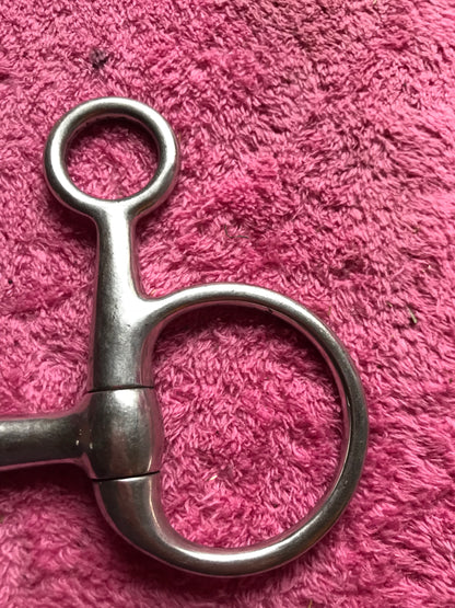 5” HANGING CHECK SNAFFLE FREE POSTAGE
