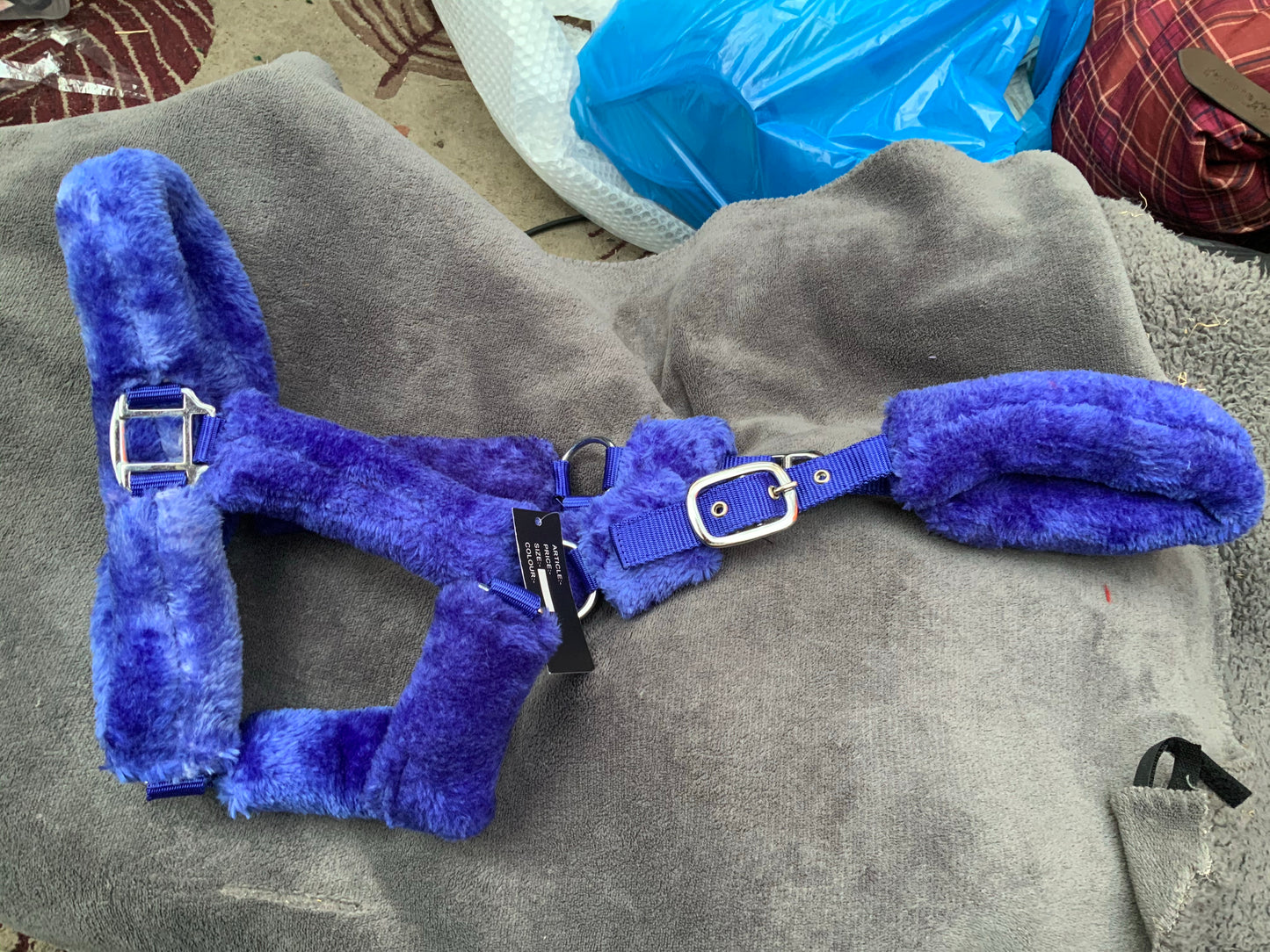 NEW blue fluffy head collars full/xfull FREE DELIVERY