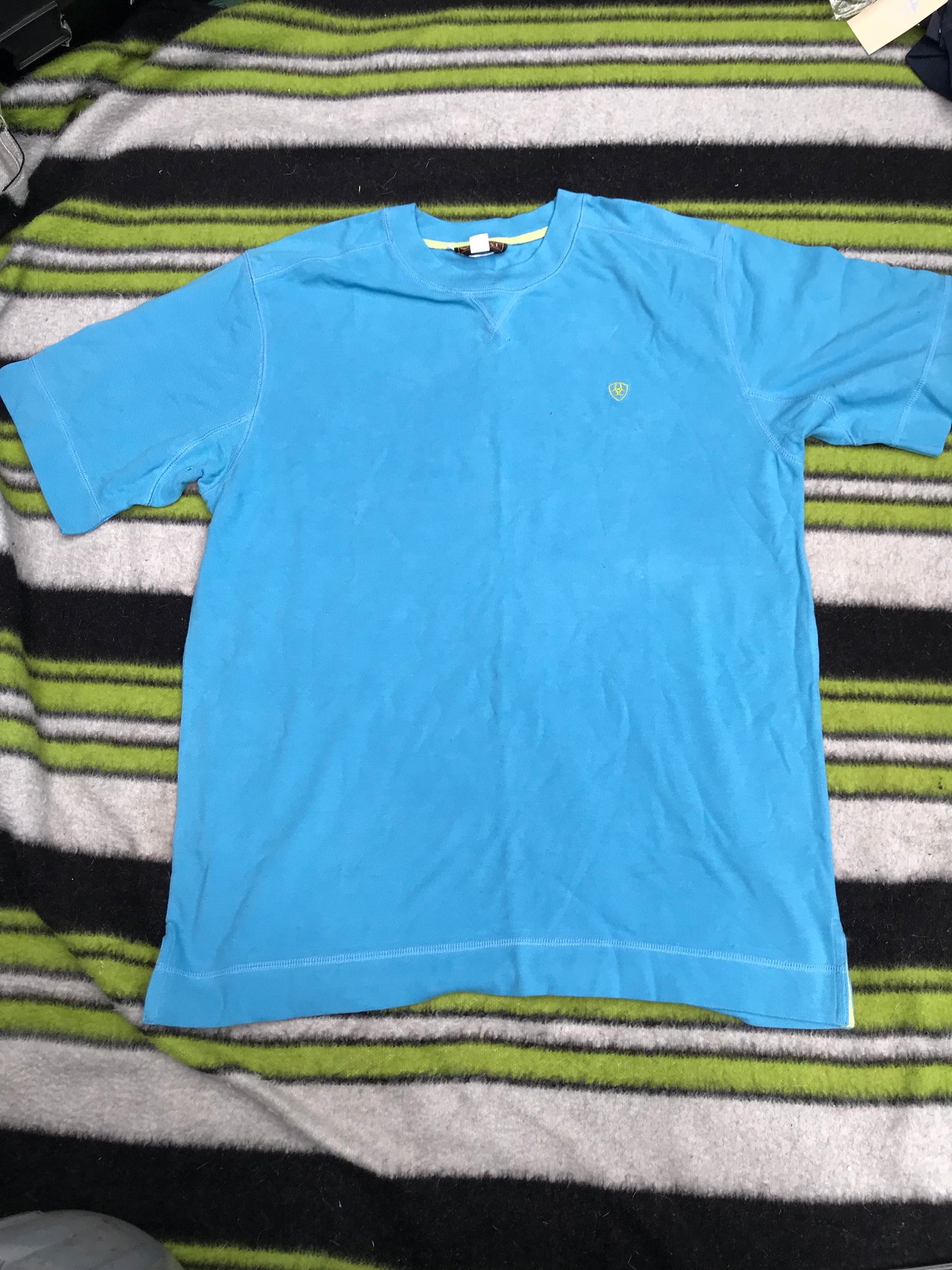 Ariat t-shirt size 20/22 FREE POSTAGE