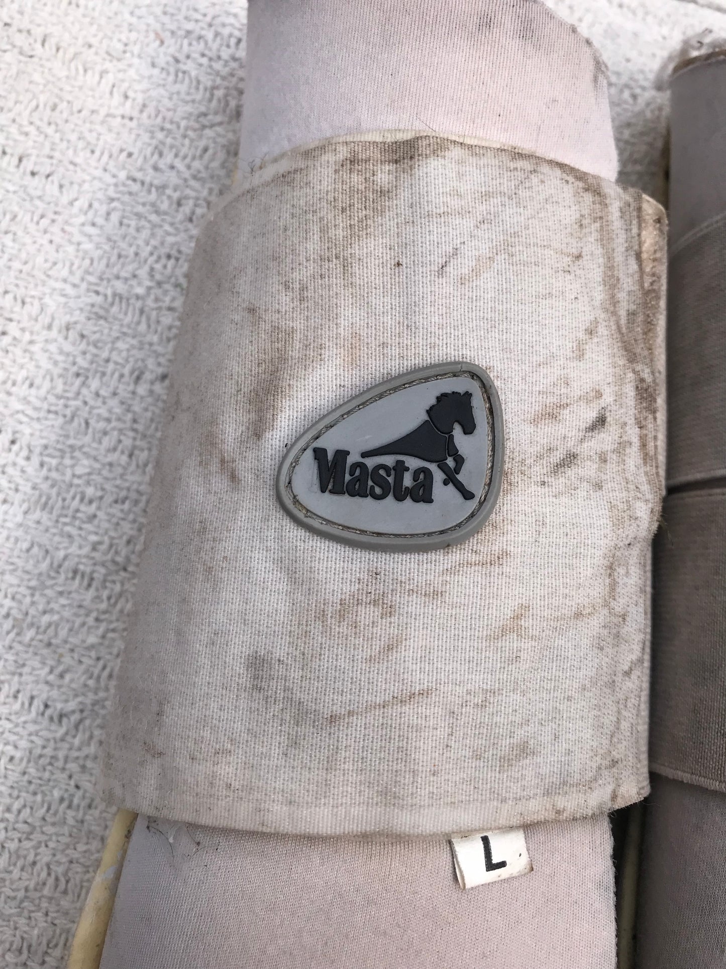 Masta white brushing boots size large FREE POSTAGE