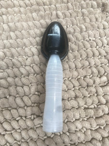 New shampoo brush with twist bottle with measuring lines FREE POSTAGE*