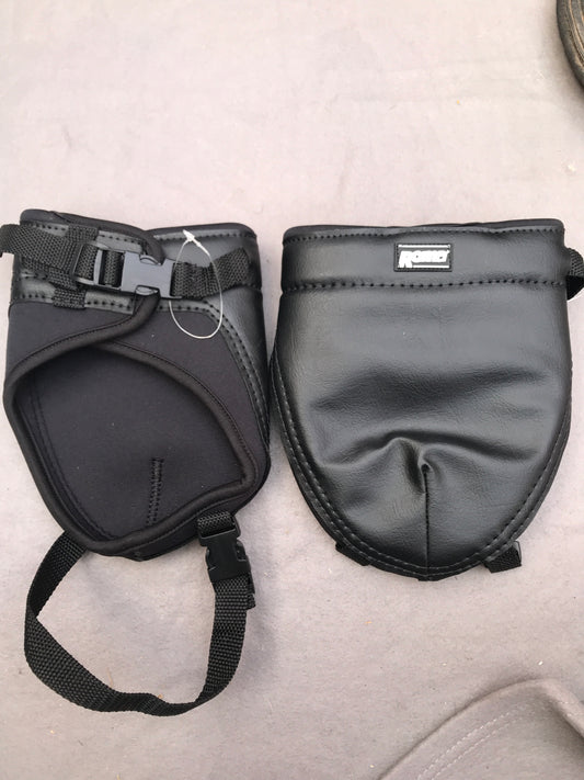 BRAND NEW roma fetlock boots L