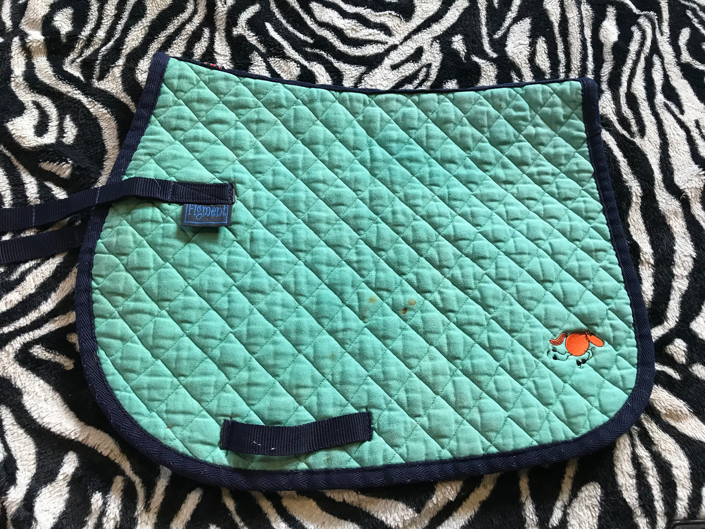 Figment green and navy saddle cloth with orange horse design FREE POSTAGE