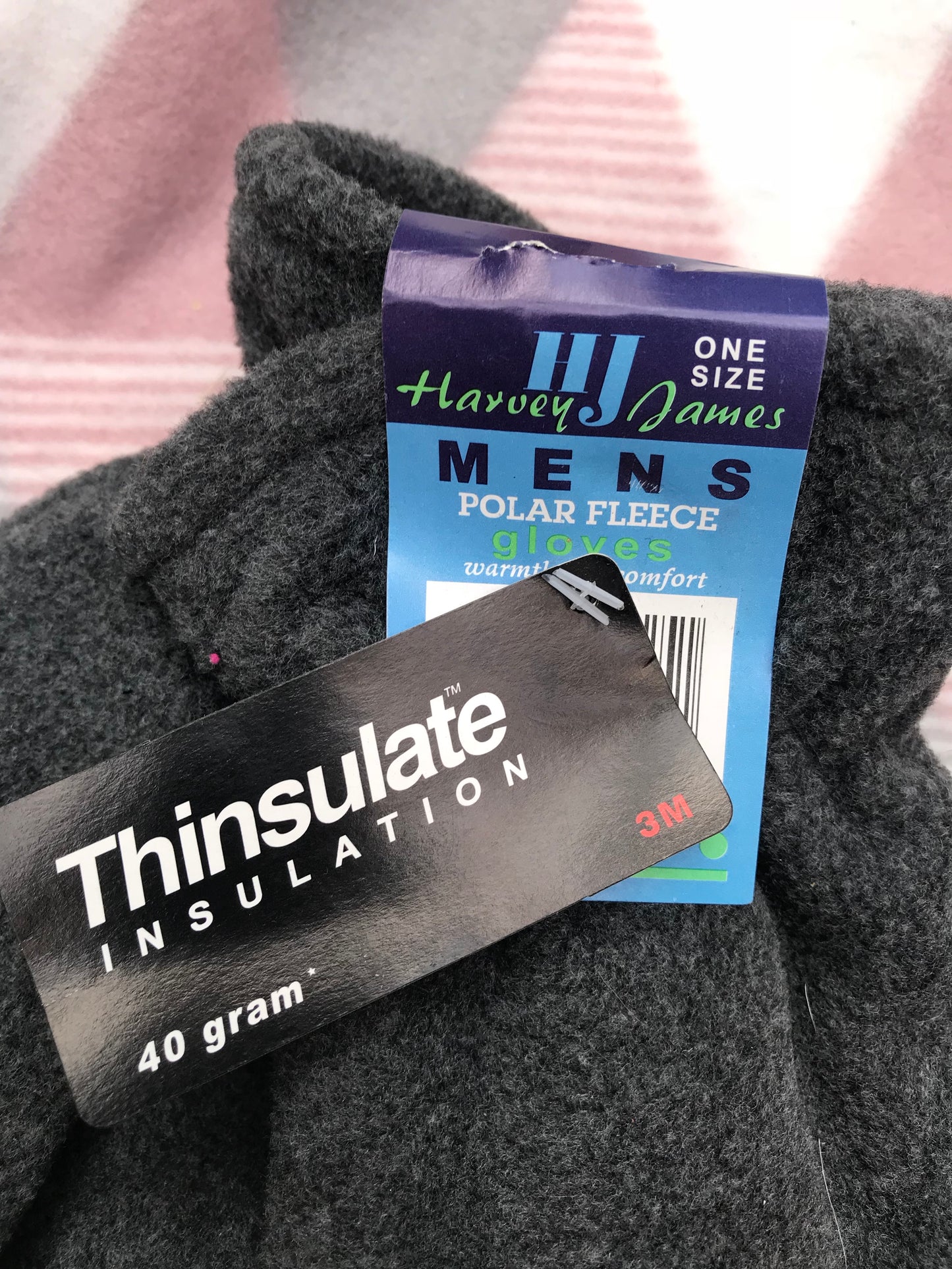 New grey thinsulate insulated gloves one size FREE POSTAGE