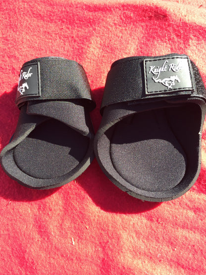 BRAND NEW pony knight rider black fetlock boots FREE POSTAGE