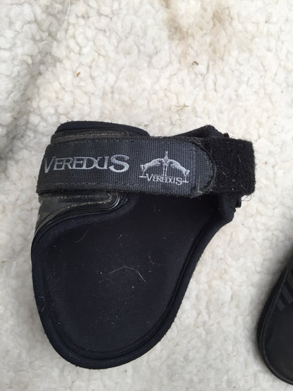 Black size medium veredus fetlock boots FREE POSTAGE